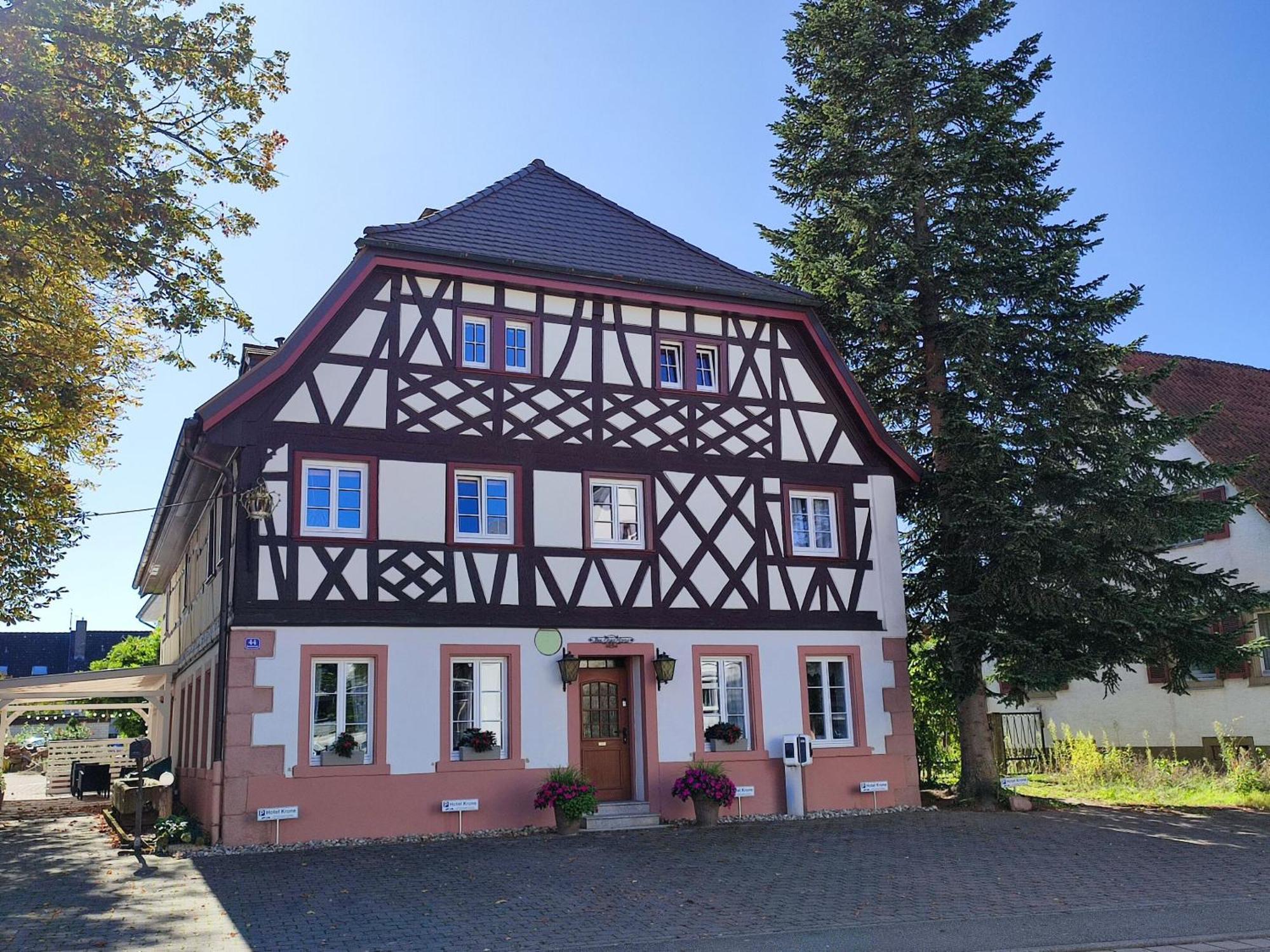 Boutique-Hotel Krone Denzlingen Exterior photo
